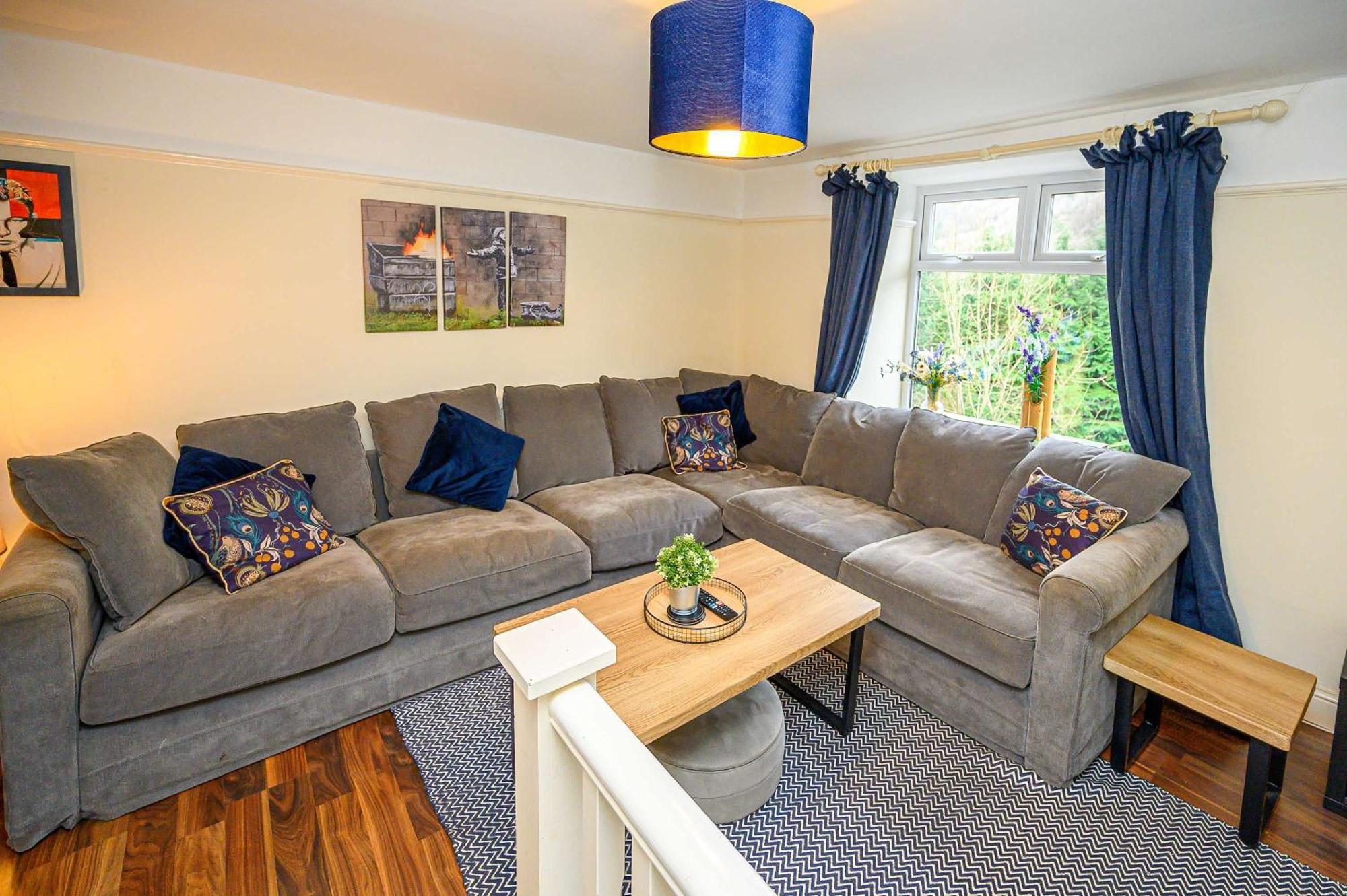Llareggub Amazing House In Afan Forest With Breath-Taking Views By Staystaycations Port Talbot Exterior foto